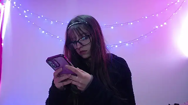 Aurora blossom   online show from 16, 12, 2025