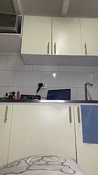 Snapshot of Chloee_ep chatting on 5, 3, 2026 Chloee ep online show from 5, 3, 2026