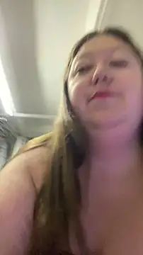 Snapshot of Chloee_ep chatting on 1, 4, 2026 Chloee ep online show from 1, 4, 2026