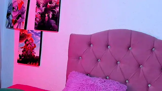 Mila nixon02 online show from 13, 2, 2026