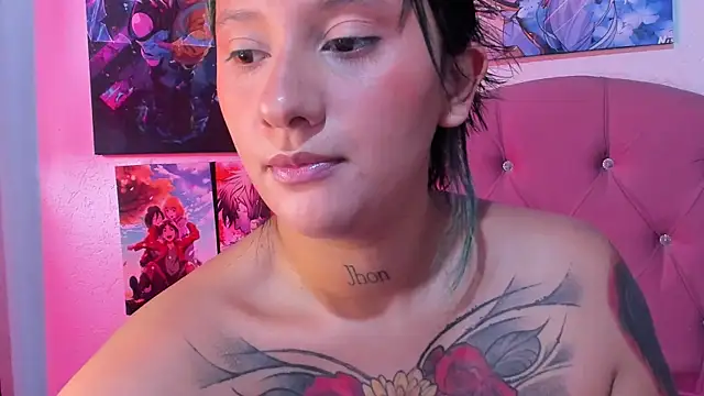 Snapshot of Mila_nixon02 chatting on 4, 8, 2026 Mila nixon02 online show from 4, 8, 2026