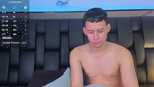 JadeSmiith  online show from 24, 1, 2025