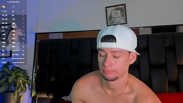 JadeSmiith  online show from 21, 11, 2025