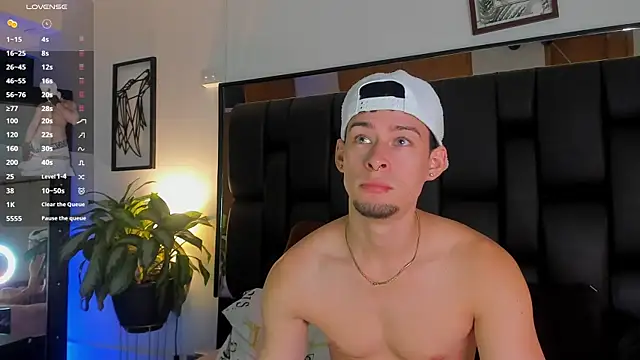 JadeSmiith  online show from 26, 11, 2025