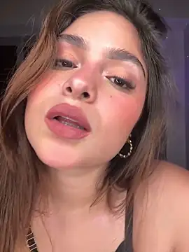 Sarasweet sex online show from 29, 3, 2026