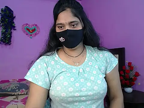 Snapshot of Hot_Maleka chatting on 16, 3, 2026 Hot Maleka online show from 16, 3, 2026
