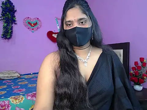 Snapshot of Hot_Maleka chatting on 28, 3, 2026 Hot Maleka online show from 28, 3, 2026