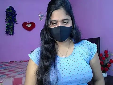 Snapshot of Hot_Maleka chatting on 29, 4, 2026 Hot Maleka online show from 29, 4, 2026