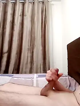 Grifon1973 online show from 1, 2, 2025