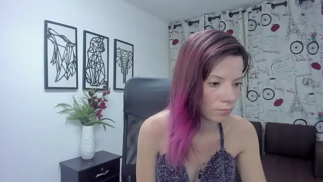 DanaaRey online show from 19, 2, 2025