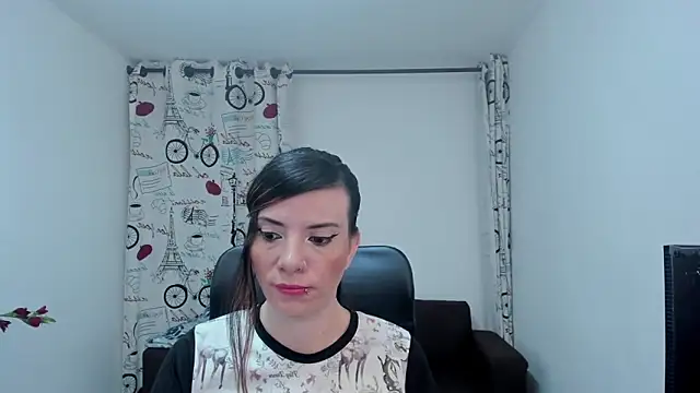 DanaaRey online show from 27, 10, 2025