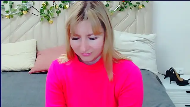 Snapshot of Incredible_Ariela chatting on 18, 4, 2026 Incredible Ariela online show from 18, 4, 2026