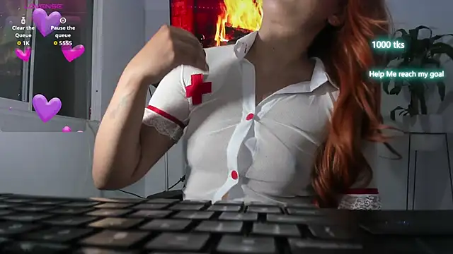 emily palmeer online show from 28, 10, 2025