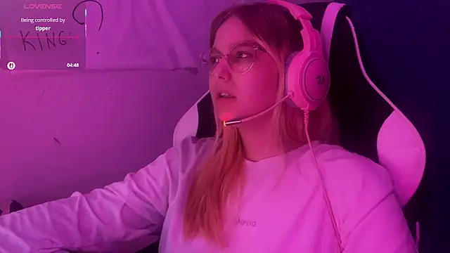 JacyWinslat online show from 18, 3, 2025