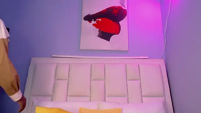 Nick Collins18 online show from 4, 2, 2026