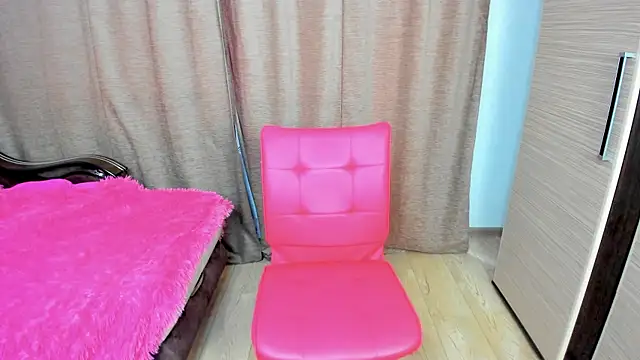 Megan Black Moon online show from 13, 9, 2025