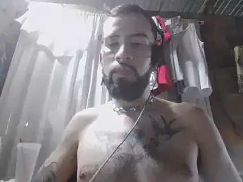 Snapshot of Diilanhott chatting on 10, 10, 2025 Diilanhott online show from 10, 10, 2025