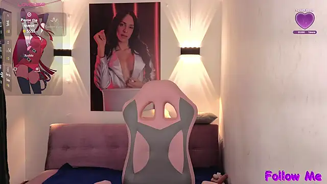 vittorialombardi   online show from 19, 10, 2025