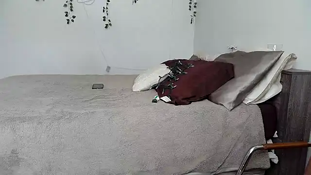 Snapshot of Kittyymaze1 chatting on 6, 1, 2026 Kittyymaze1 online show from 6, 1, 2026