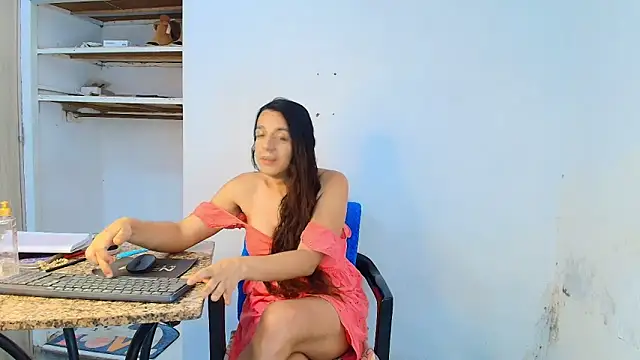 Snapshot of Oh_Tique chatting on 20, 6, 2026 Oh Tique online show from 20, 6, 2026