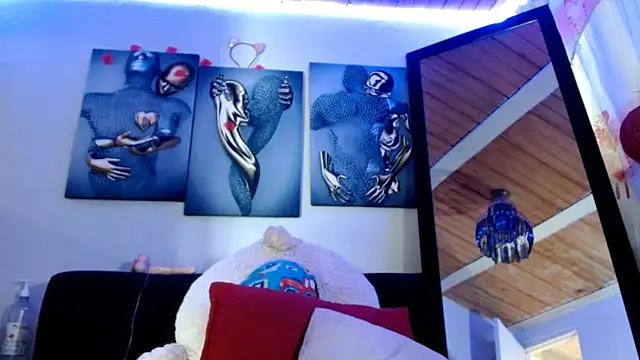 Maidi  online show from 20, 3, 2025