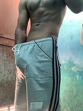 Vampire xoxo online show from 14, 2, 2025