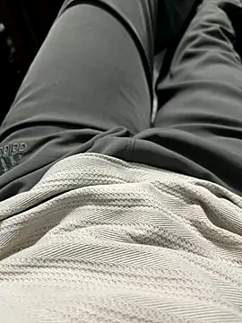 Snapshot of rockyji09 chatting on 2, 11, 2025 rockyji09 online show from 2, 11, 2025