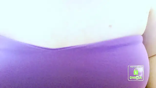 cute and hot online show from 2, 3, 2025