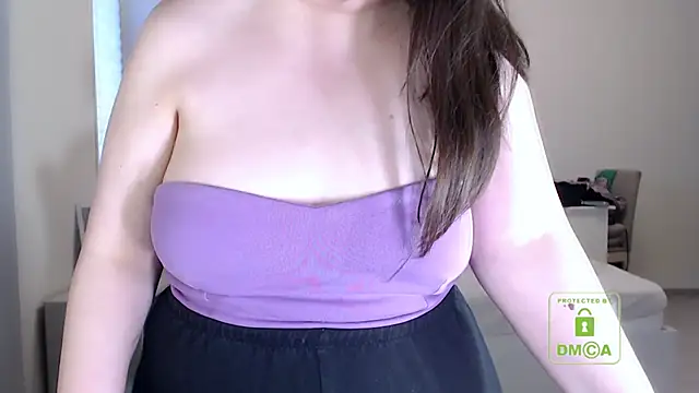 cute and hot online show from 29, 4, 2026