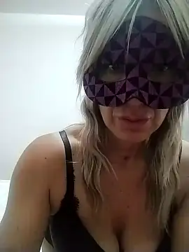 Snapshot of porcedda38 chatting on 13, 12, 2024 porcedda38 online show from 13, 12, 2024