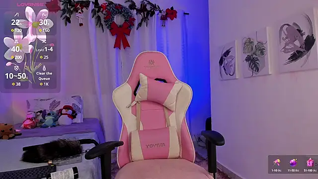 Lia Petite1 online show from 1, 2, 2025