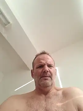 Snapshot of Guest_da1bb92a chatting on 20, 5, 2026 Guest da1bb92a online show from 20, 5, 2026