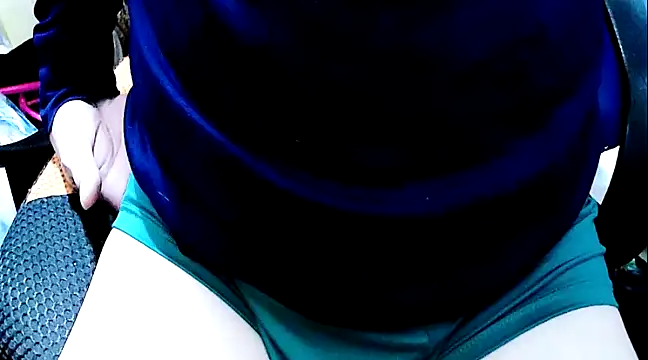 Snapshot of TTvicTT chatting on 30, 12, 2024 TTvicTT online show from 30, 12, 2024