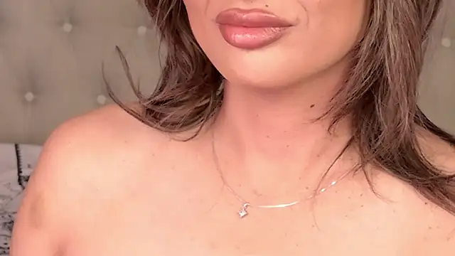 xprettysmilex online show from 16, 1, 2025