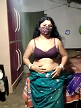 Snapshot of Mourani24 chatting on 24, 4, 2026 Mourani24 online show from 24, 4, 2026