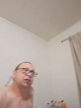 Snapshot of fastesttongue1680 chatting on 14, 3, 2025 fastesttongue1680 online show from 14, 3, 2025