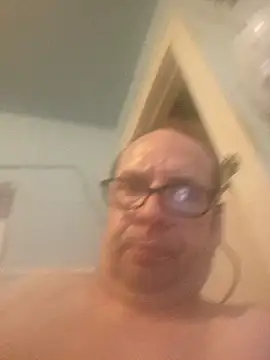 fastesttongue1680 online show from 15, 5, 2026