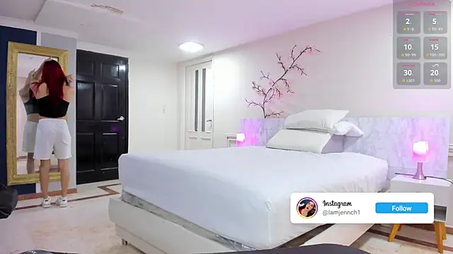 charolbruce 1 online show from 2, 4, 2026