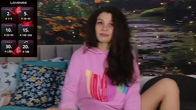 MadameDeFeu online show from 23, 12, 2024