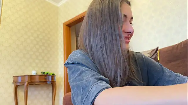 Snapshot of AmiCumOn chatting on 28, 1, 2025 AmiCumOn online show from 28, 1, 2025