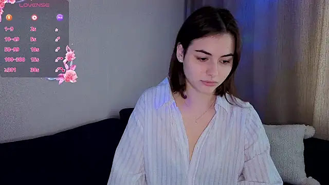 Snapshot of AmiCumOn chatting on 2, 10, 2025 AmiCumOn online show from 2, 10, 2025