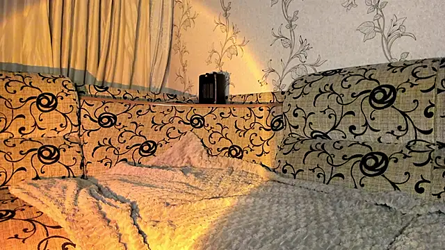 insanely-sweet online show from 3, 1, 2025