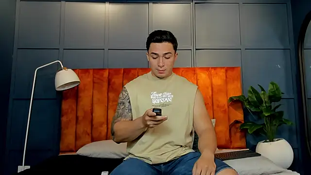 Ryan Hunt online show from 4, 2, 2025