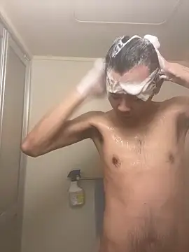 Snapshot of ryusei18570 chatting on 27, 1, 2025 ryusei18570 online show from 27, 1, 2025