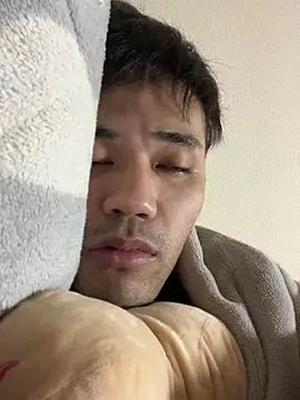 Snapshot of ryusei18570 chatting on 11, 3, 2025 ryusei18570 online show from 11, 3, 2025