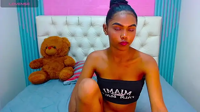 Snapshot of Melody_Stan chatting on 15, 12, 2024 Melody Stan online show from 15, 12, 2024