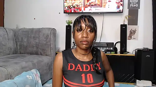 Zuri- online show from 3, 12, 2025