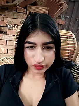 Snapshot of Julix_A chatting on 20, 12, 2025 Julix A online show from 20, 12, 2025