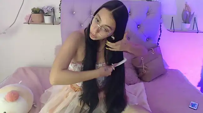 Snapshot of Freyja_01 chatting on 3, 3, 2025 Freyja 01 online show from 3, 3, 2025