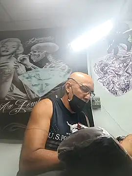 exmilitary online show from 20, 11, 2025